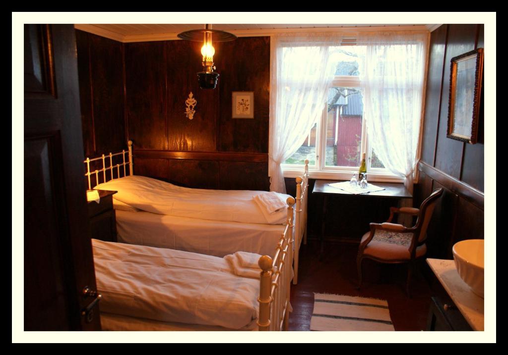 Paulsens Hotel Lyngdal Room photo